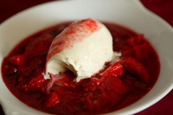 Rhubarb and strawberry compote with vanilla ice-cream