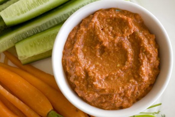 Red capsicum dip.