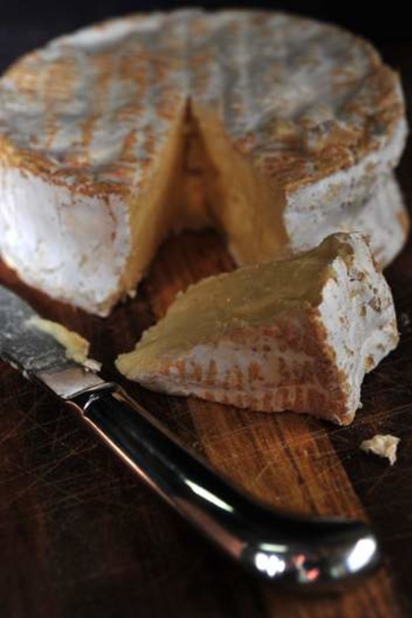 Canberran Gurkan Yeniceri will hold a camembert-making workshop as part of its locavore series on November 16 at the Canberra Environment Centre.
