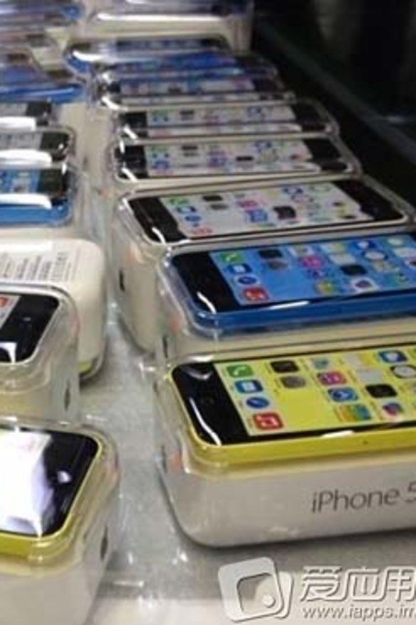 A leaked image claiming to be of the iPhone 5C in various colours.