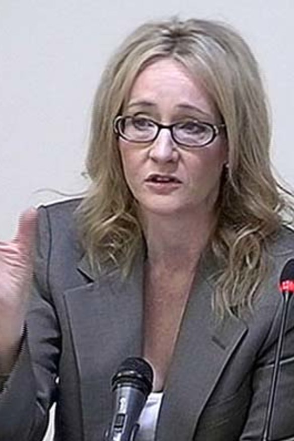 "I felt such a sense of invasion" ... Harry Potter author J.K. Rowling tells how she found a note from journalists in her five-year-old daughter's school bag.