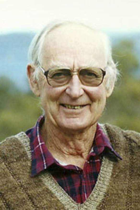 Veteran rural reporter dug the dirt