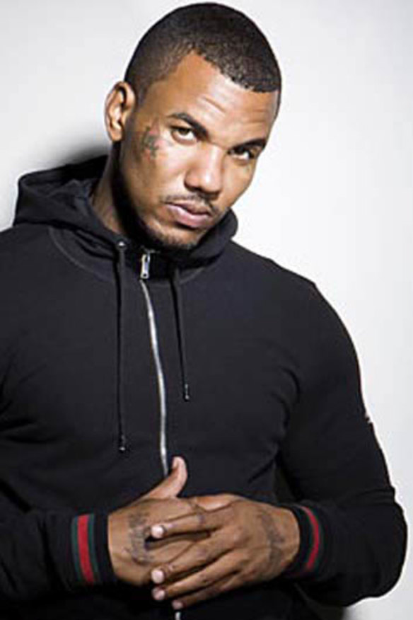 US rapper's tweet incites police phone meltdown