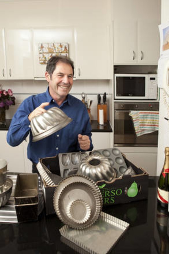 Kitchen spy Gabriel Gate