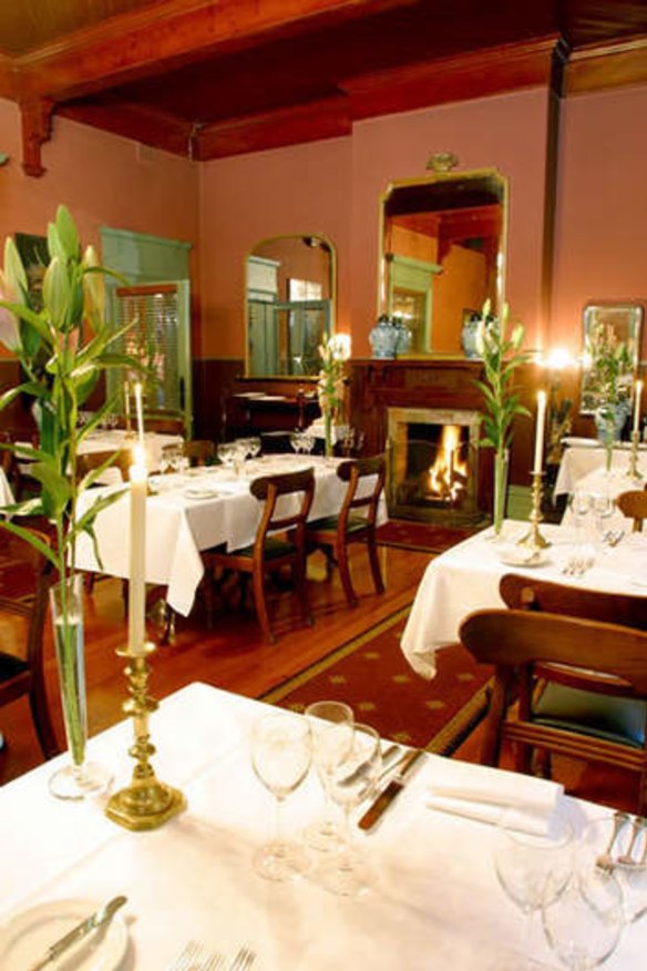 Queenscliff Hotel dining room.