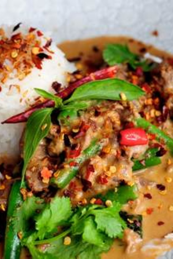 Bangpop's red curry with mint.