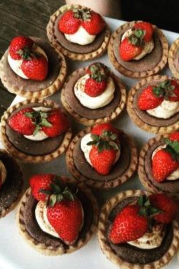 Strawberry and chocolate tarts