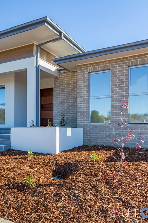 7 Bertie Close, Denman Prospect.