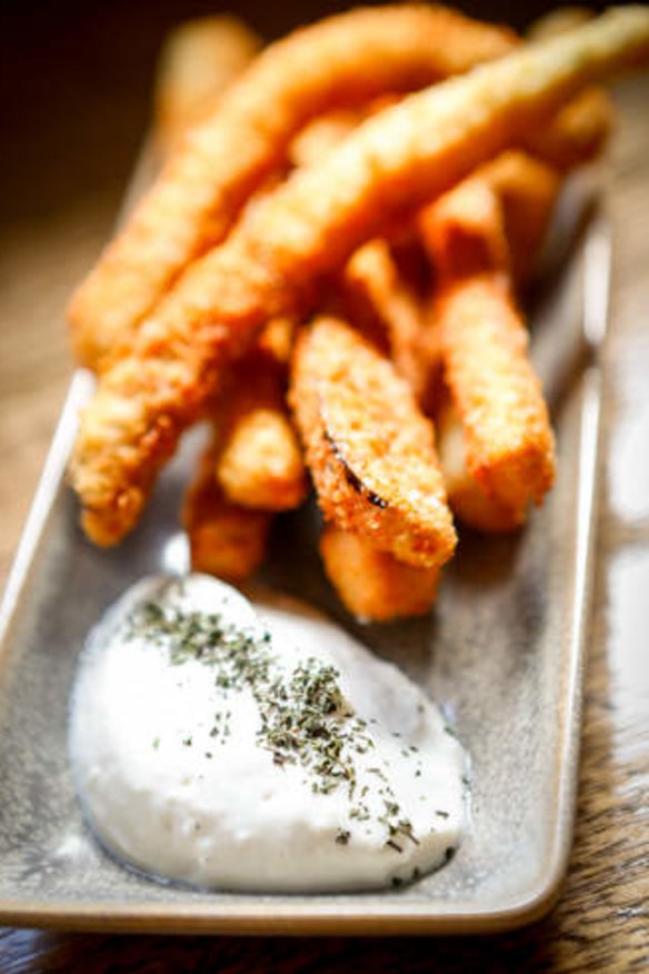 Eggplant chips with nori sprinkled aioli.