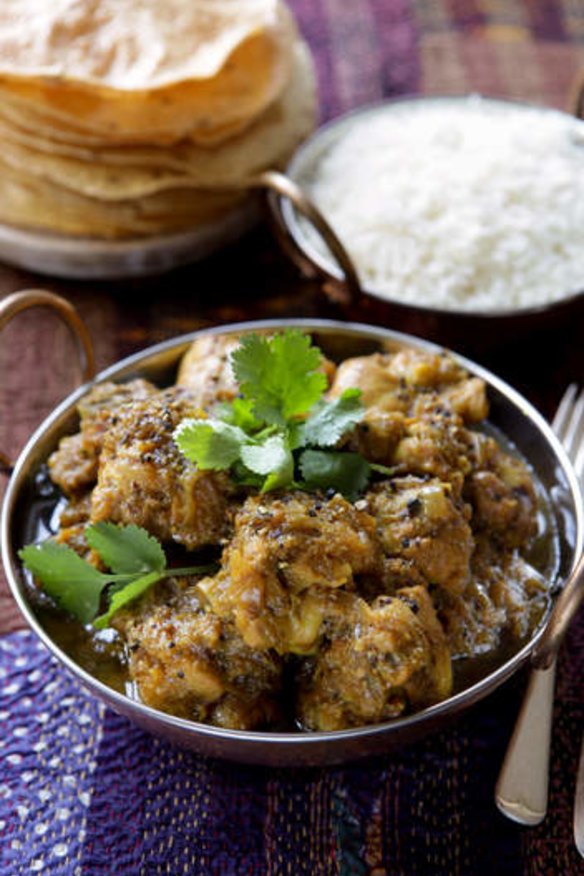 Peppery chicken curry.