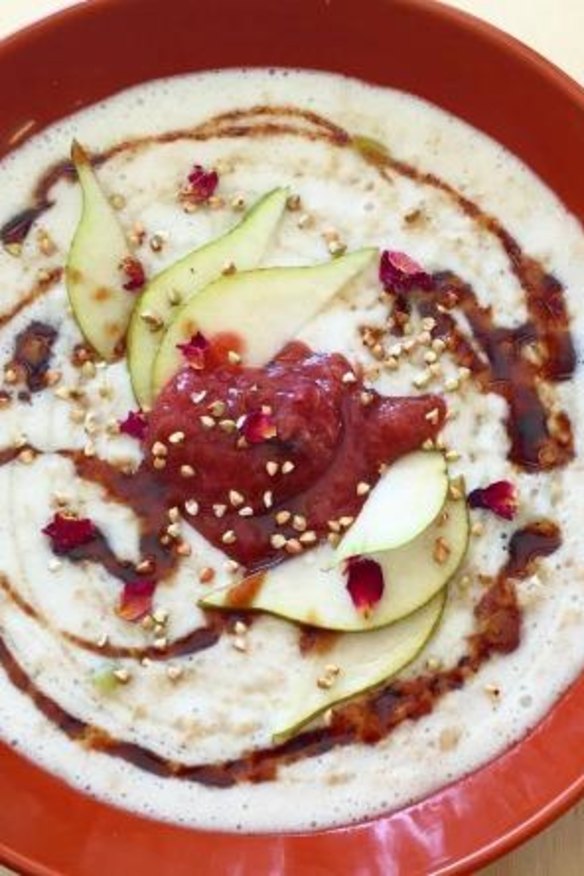 Oat porridge with date honey, pear and rhubarb.