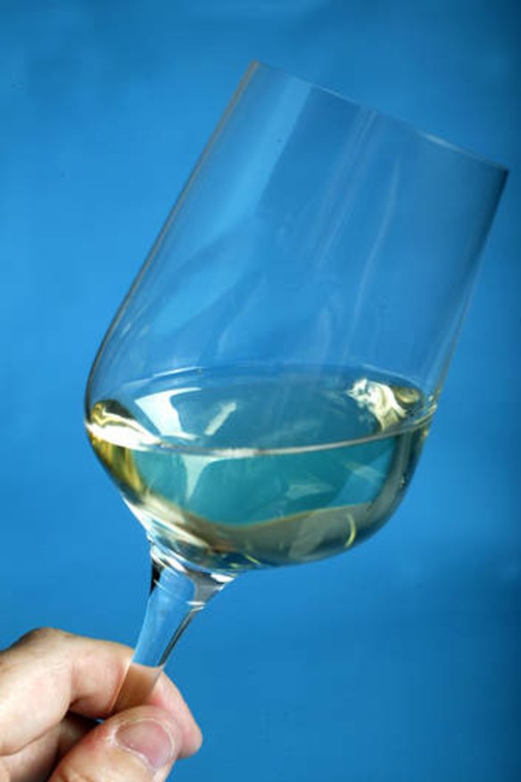You can thank our fishy friends for crystal clear wine.