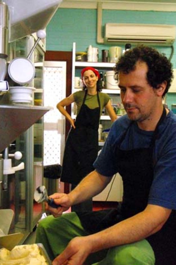 Francesca and Alberto Cementon at work.