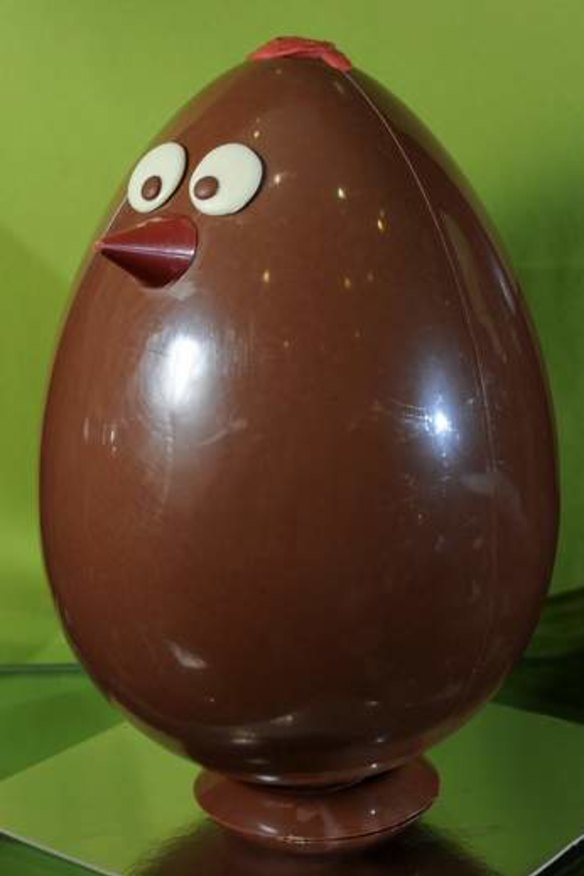 A showpiece chicken Easter egg.
