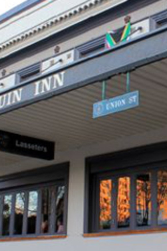 The Harlequin Inn Article Lead - narrow