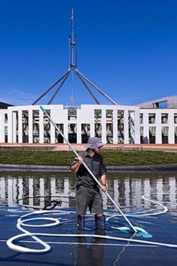 Gardener, Forecourt (2014) Anne ZAHALKA (1957-) Parliament House Art Collection, Department of Parliamentary Services, Canberra, ACT