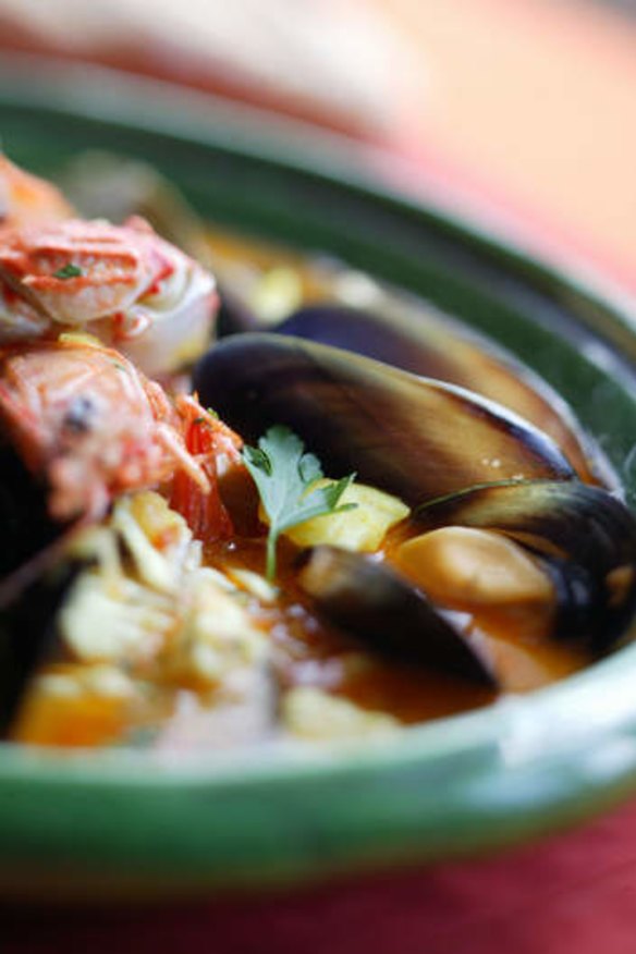 Bouillabaisse with fish, fennel, saffron and orange.