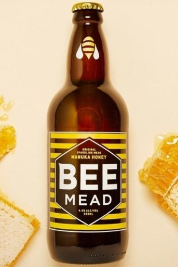 Sparkling Bee Mead.
