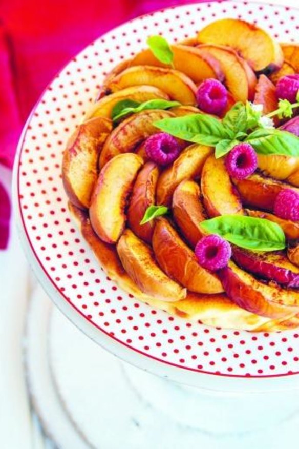 Ricotta cheesecake with grilled peaches