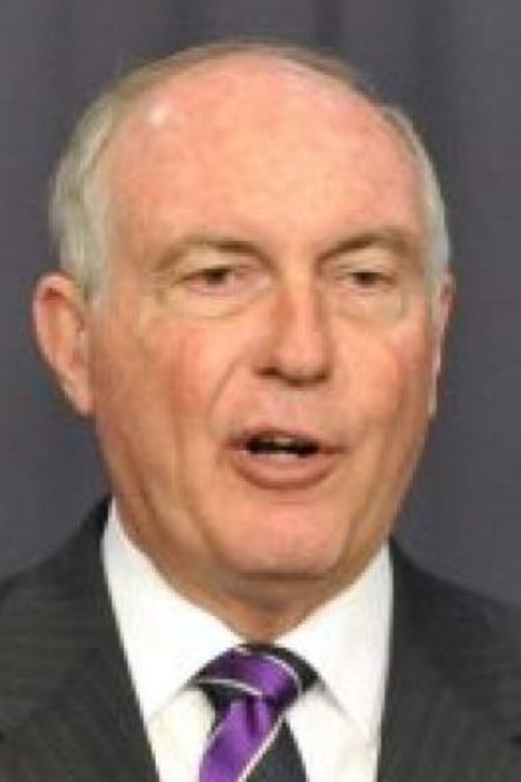 "[The growth package] will not only commit a lot of federal funding to major projects, but lever funding fro other tiers of government and the private sector": Deputy Prime Minister Warren Truss.