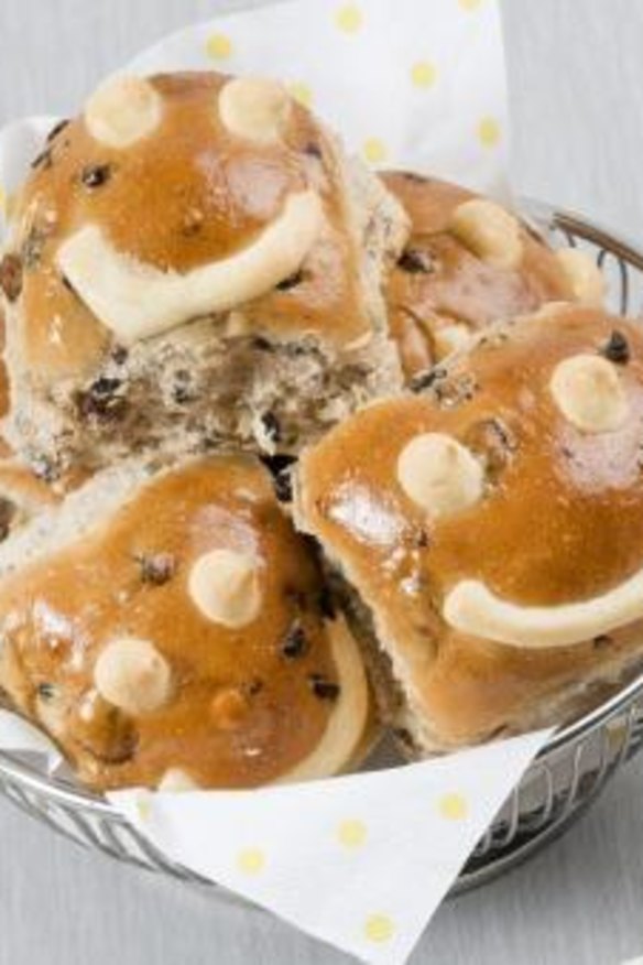 Ferguson Plarre Bakehouses asks the major supermarkets to only sell hot cross buns from no earlier than six weeks before Easter Sunday.
