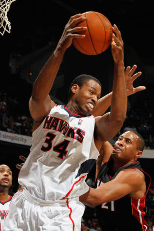 In action: Jason Collins.