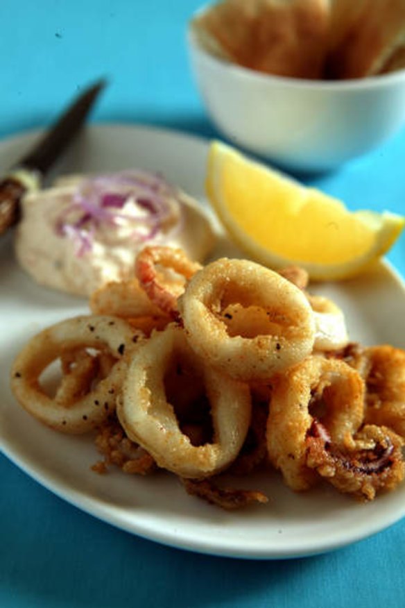 Fried calamari with smoked salmon tarama.