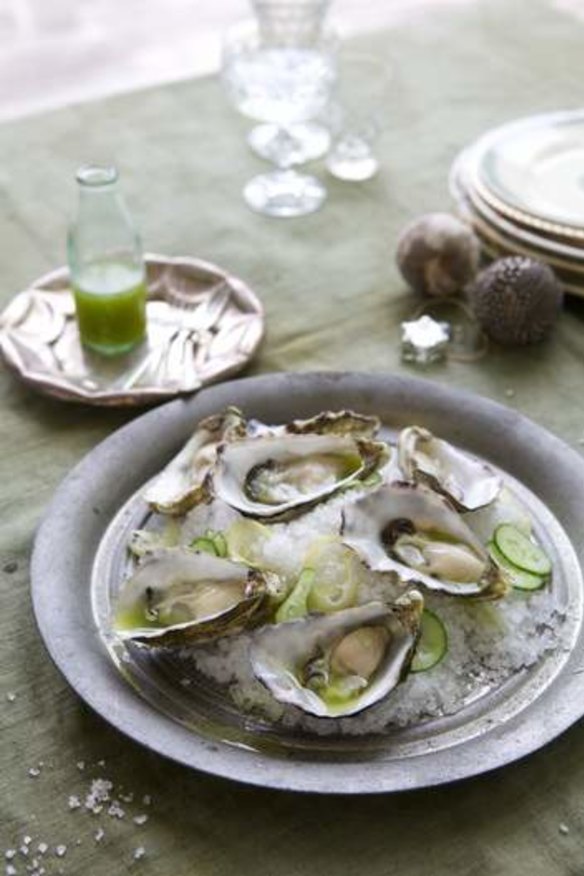 Oysters with a 'gin and tonic' dressing.