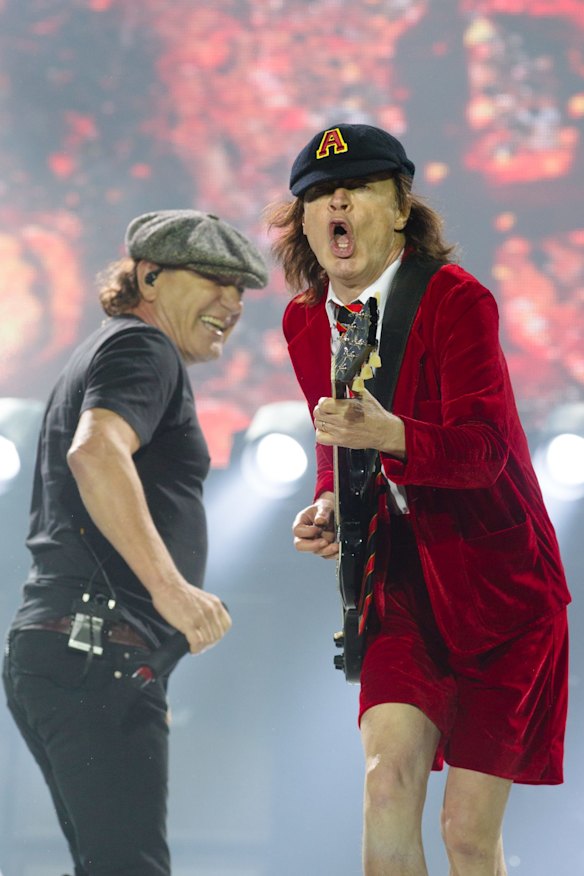 Axl Rose to replace Brian Johnson as AC/DC singer? Stranger things have ...