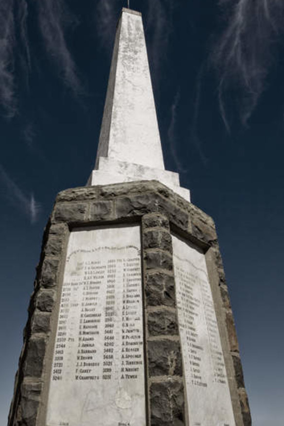 Spioenkop War Memorial.
