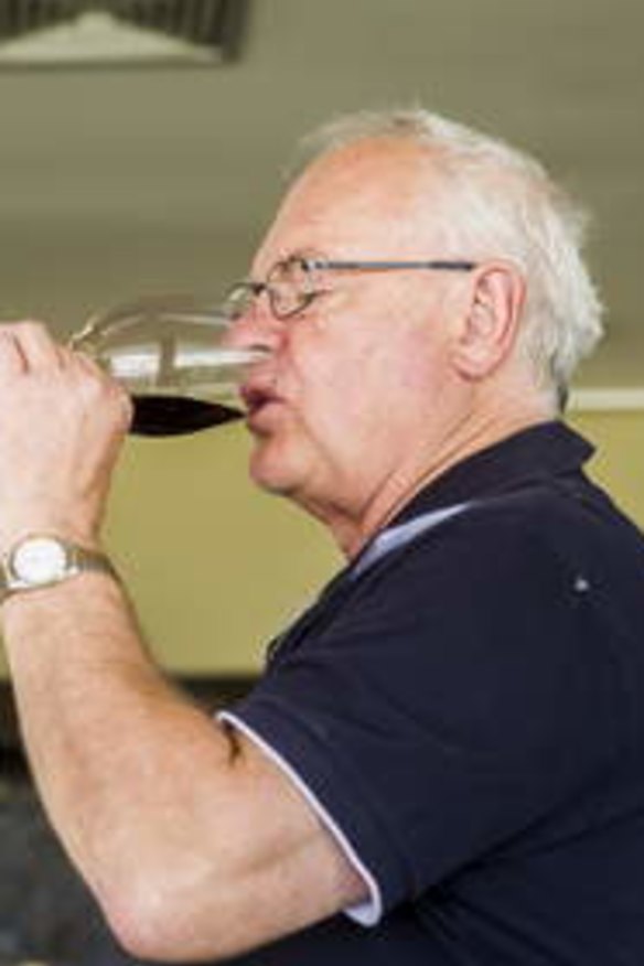 Winewise Championship judge Lester Jesberg.