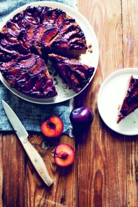 Chai-spiced upside down plum cake
