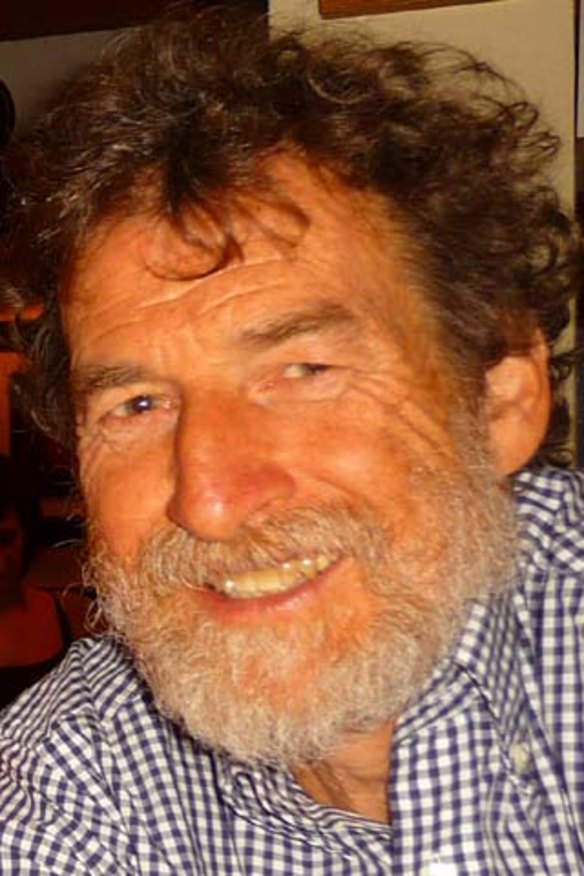 Professor of Nutrition: Peter Clifton.