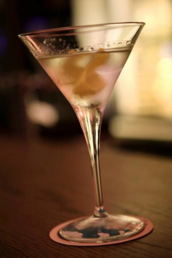 Tanqueray 10 Martini at Melbourne's Neapoli.