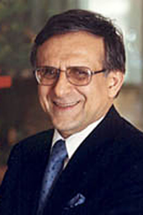 Presidential candidate ... Hooshang Amirahmadi.