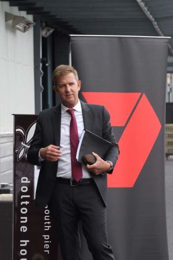Police raid offices of Seven, New Idea in search of evidence of media ...