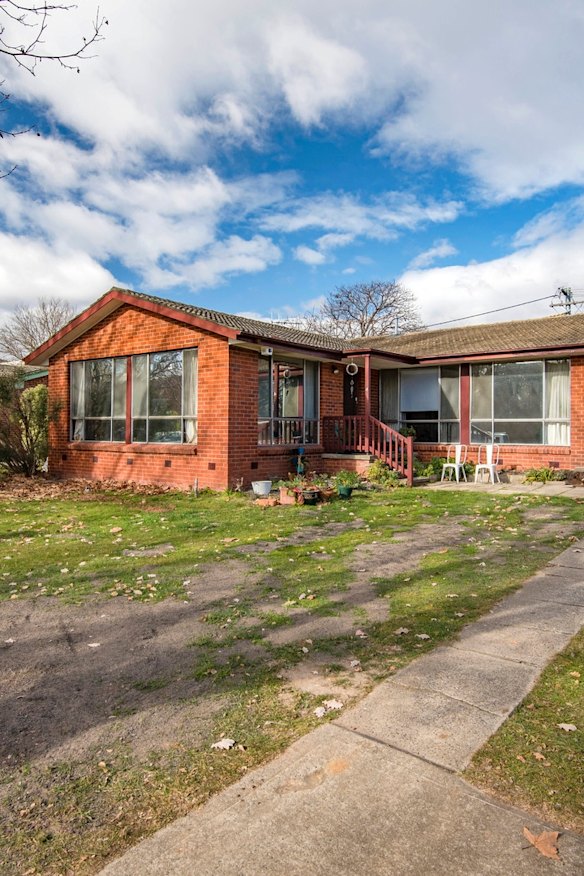 4 Stockdale Street, Dickson.