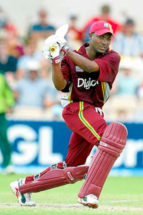 West Indian Brian Lara was a more damaging batsman than Tendulkar but less consistent.