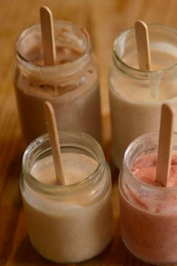 Use recycled jars and wooden icy pole sticks to serve your home-made ice-cream.