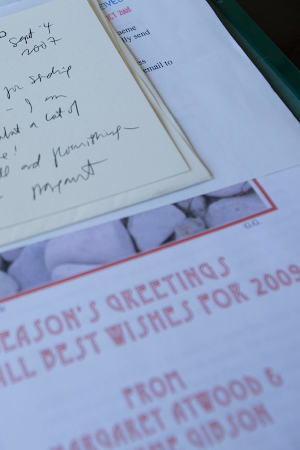 A note from Margaret Atwood among items from Germaine Greer's archive.