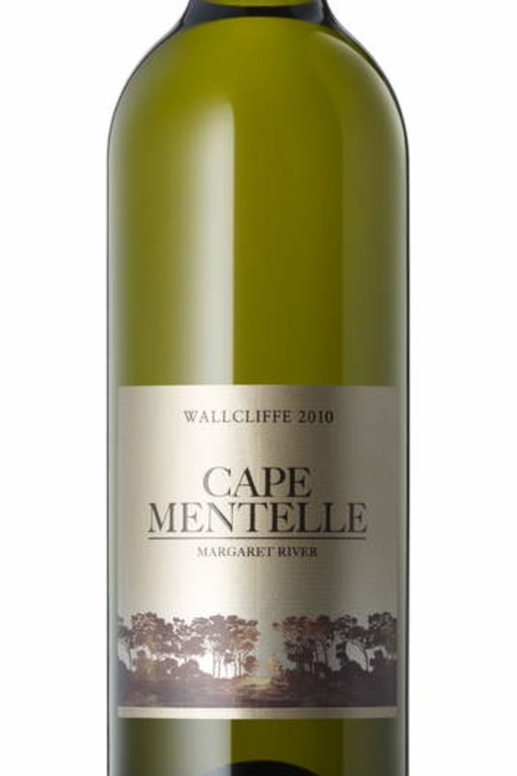 Cape Mentelle 2010 Wallcliffs sauvignon blanc-semillon.