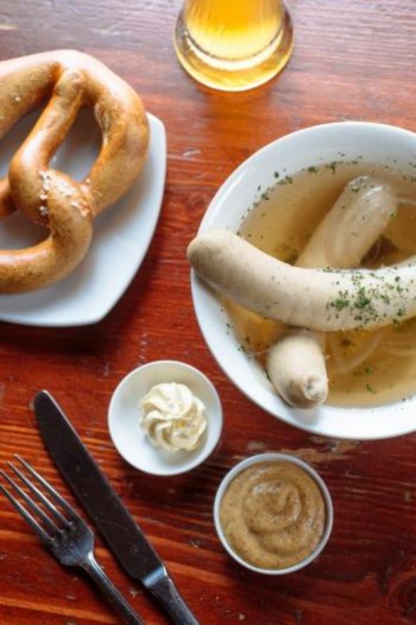 Weisswurst (Vicevoorsht) from Hofbrauhaus. 