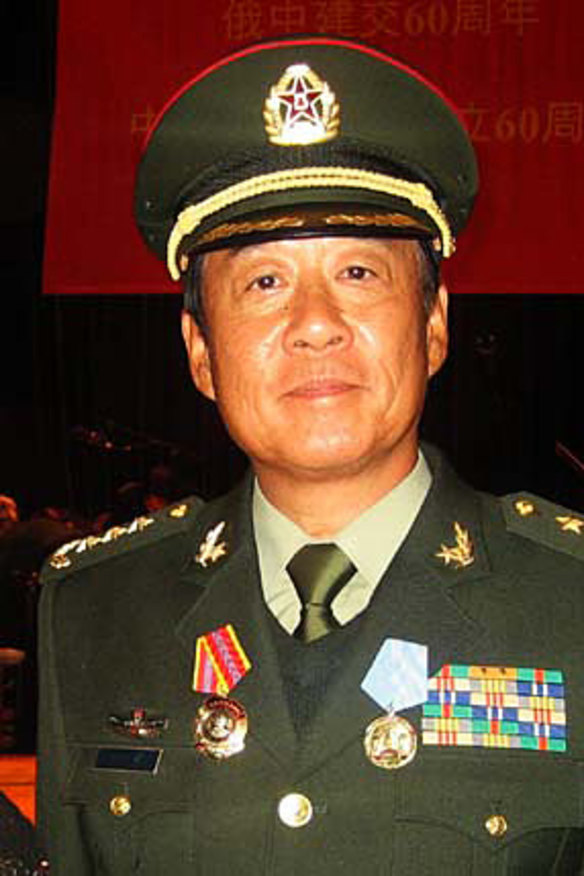 Chinese general rattles sabre