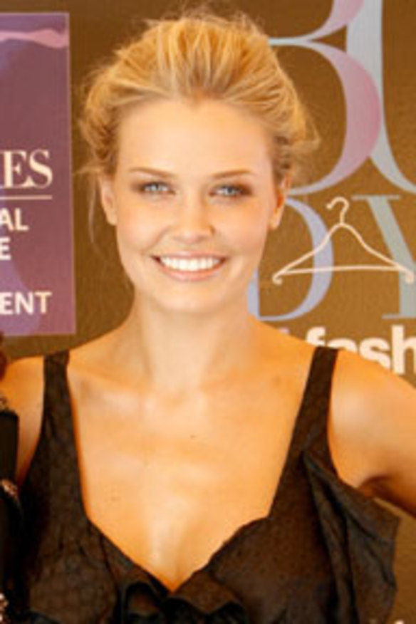 Lara Bingle … fit of pique denied.