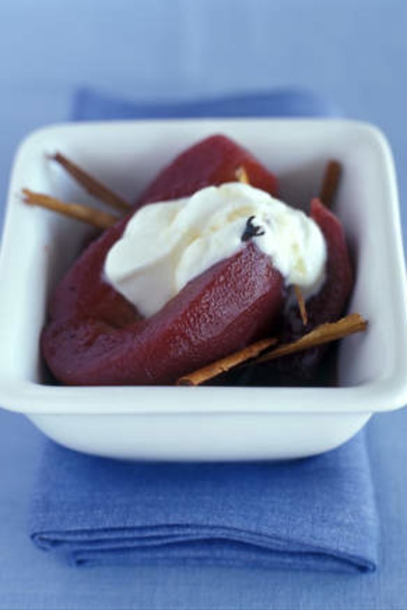 Baked quince with cinnamon and cloves.