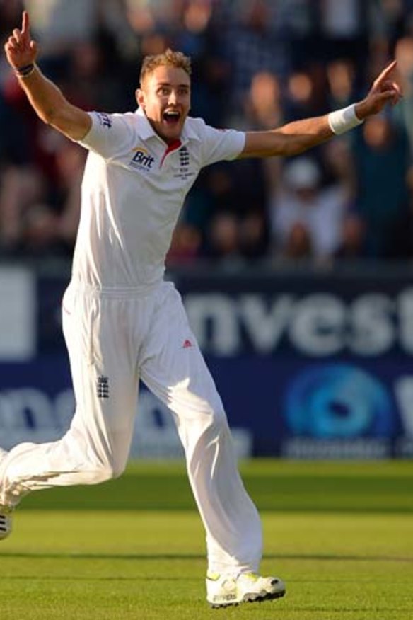 Stuart Broad says he is not the only player in the series to have refused to walk.