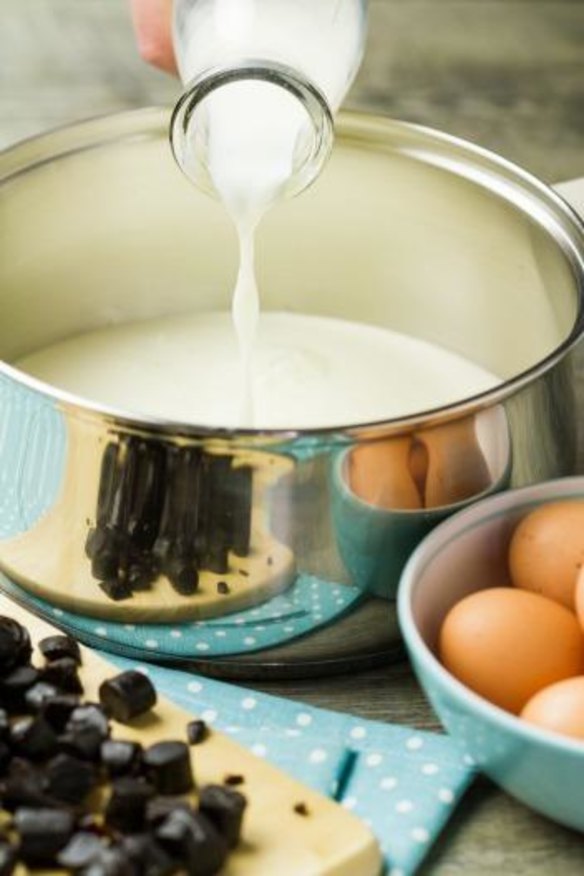 what-causes-the-skin-to-form-on-heated-milk