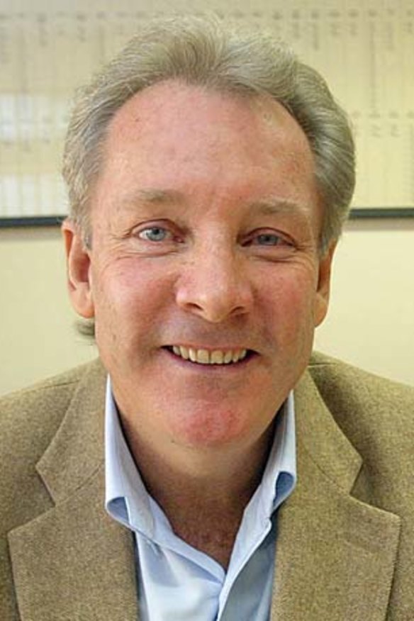 Muir hires ex-pollie to help with legislation