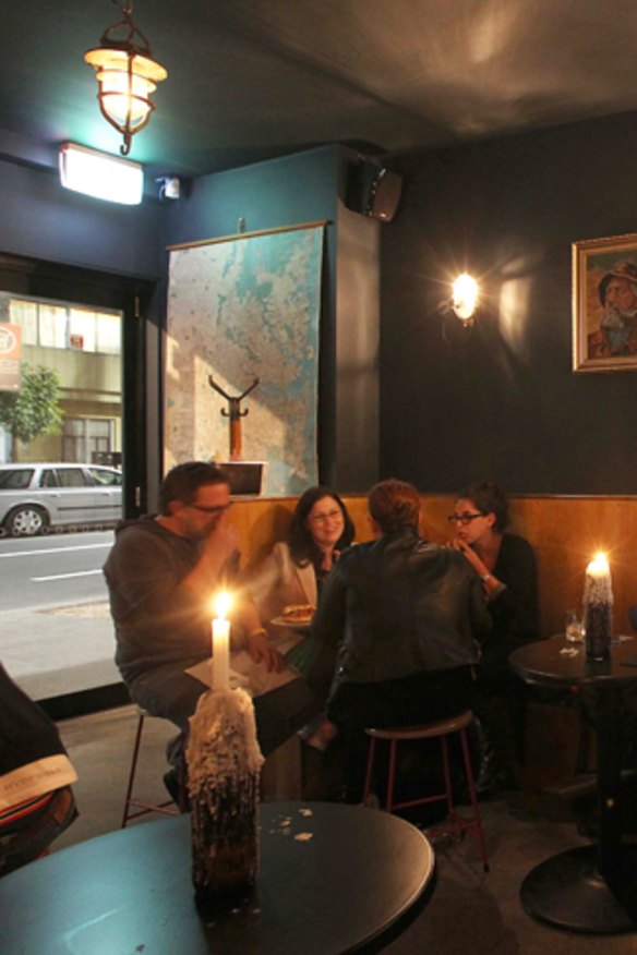 Dry Land Bar & Diner