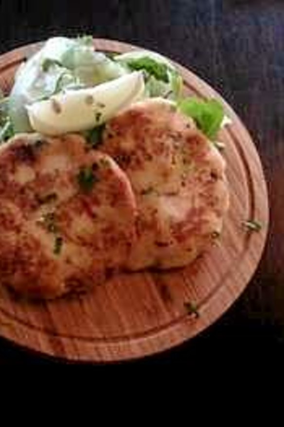 Well-cooked fish cakes, but no Thai flavours to discern.